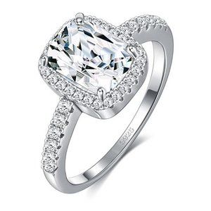 CLASSIC CUSHION WHITE CUBIC ZIRCONIA RING